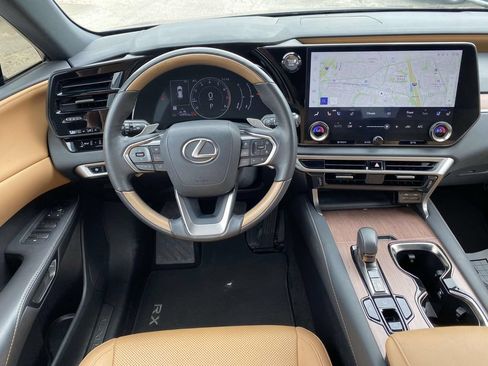 Used 2024 Lexus RX 350 Premium w/ Accessory Package (Z1) FWD image 12