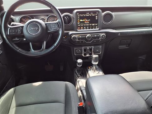 Used 2022 Jeep Wrangler Unlimited Sport w/ Sun And Sound Package AWD/4WD image 9