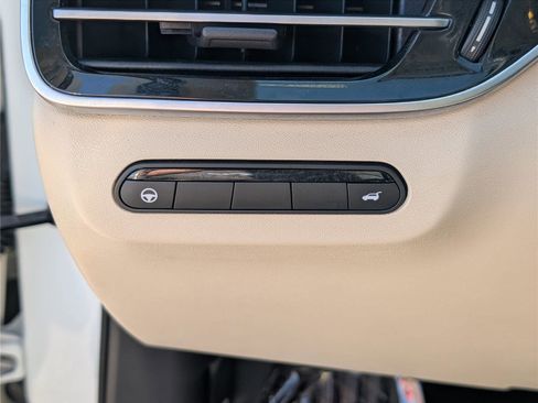 Used 2023 INFINITI QX60 Luxe w/ Cargo Package AWD/4WD image 25