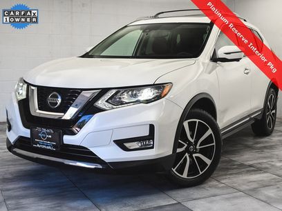 Used 2019 Nissan Rogue SL w/ Premium Package