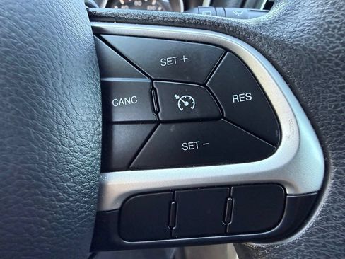 Used 2018 Jeep Compass Sport AWD/4WD image 66