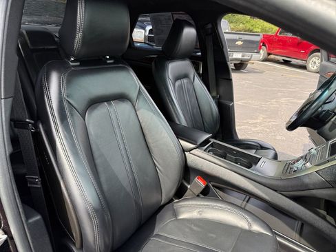 Used 2020 Lincoln MKZ Reserve w/ Monochromatic Package FWD image 18