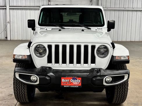 Used 2021 Jeep Wrangler Unlimited Sahara AWD/4WD image 2