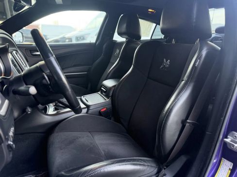 Used 2019 Dodge Charger Scat Pack w/ Plus Group image 15