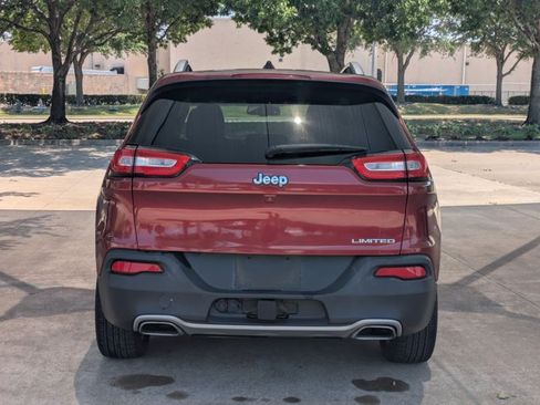 Used 2015 Jeep Cherokee Limited w/ Luxury Group FWD image 6