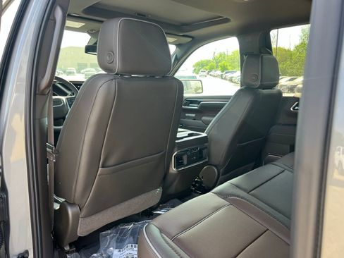 Used 2026 GMC Sierra 1500 Denali image 17