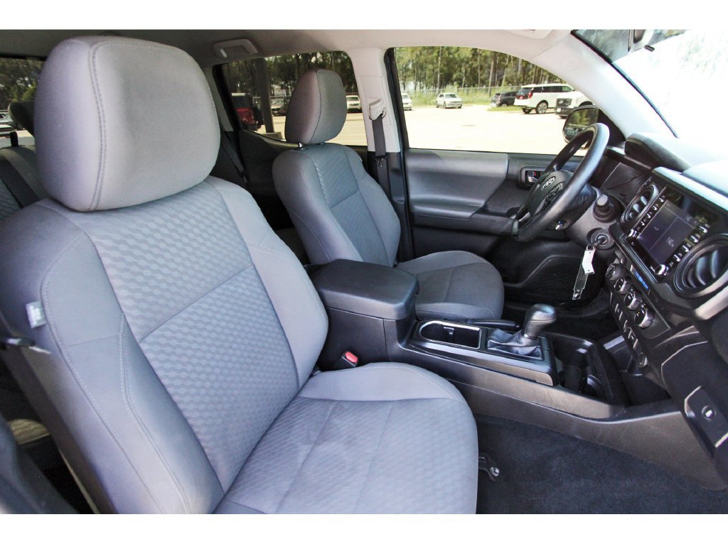 Used 2023 Toyota Tacoma SR AWD/4WD image 32