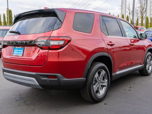 New 2025 Honda Pilot EX-L image 6