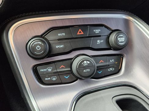 Used 2017 Dodge Challenger SXT w/ Cold Weather Group RWD image 21