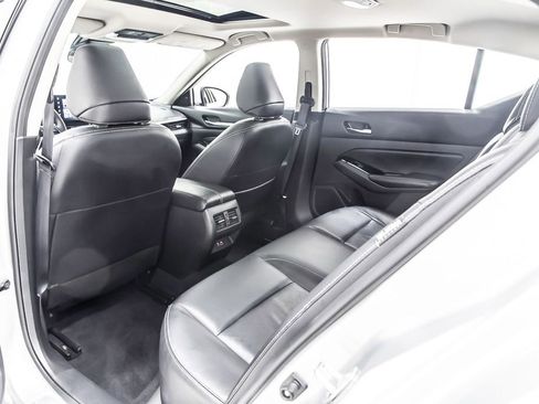Used 2023 Nissan Altima 2.5 SL FWD image 30
