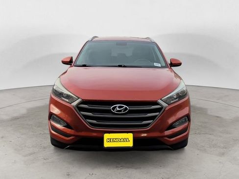 Used 2016 Hyundai Tucson SE w/ Option Group 02 AWD/4WD image 8