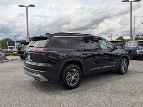 Certified 2024 Chevrolet Traverse LT FWD image 3