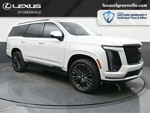 Used 2025 Cadillac Escalade Sport Platinum image 1