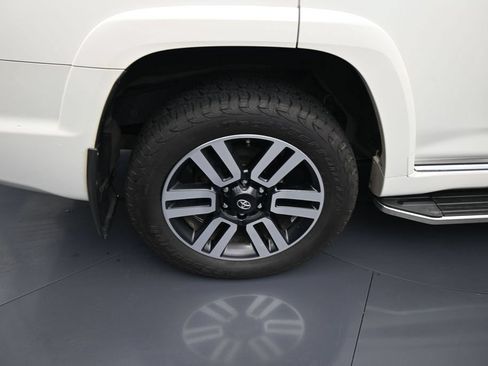 Used 2017 Toyota 4Runner Limited AWD/4WD image 10