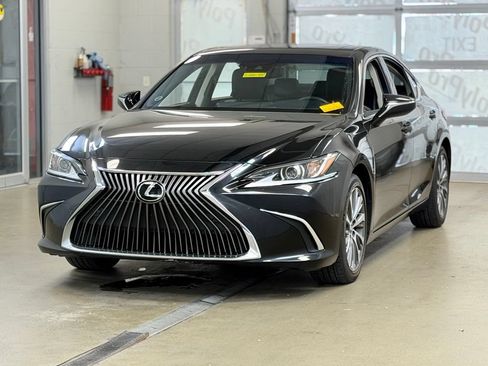 Used 2019 Lexus ES 350 w/ Accessory Package 2 FWD image 3