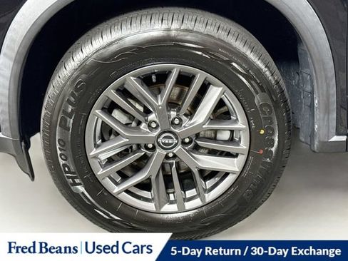Used 2023 Nissan Rogue S AWD/4WD image 35