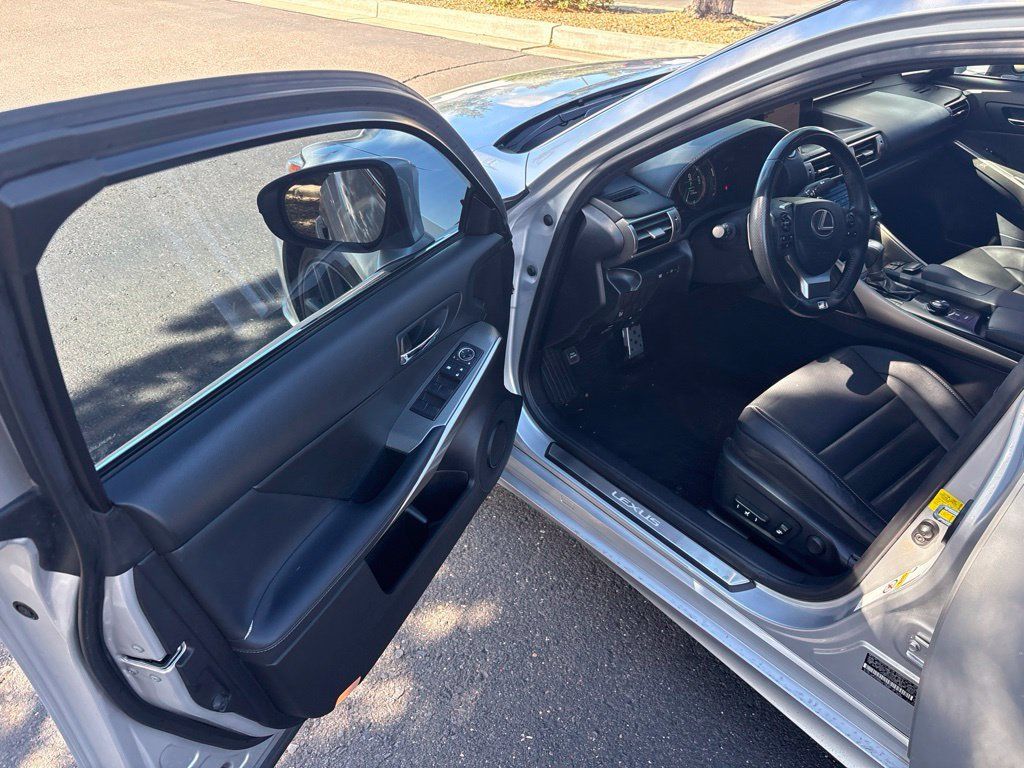 Used 2014 Lexus IS 250 w/ F-Sport Package RWD image 16
