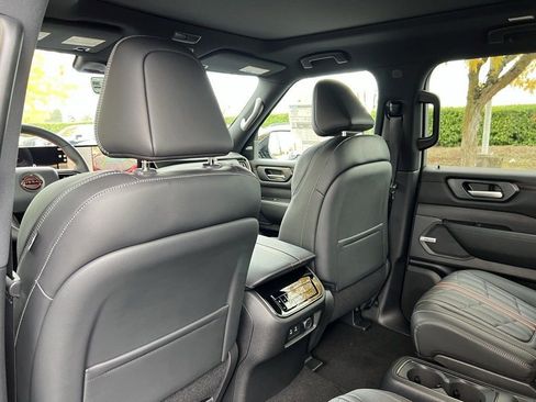 New 2026 Nissan Armada PRO-4X image 29