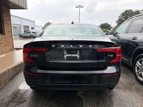 Used 2019 Volvo S60 T5 Momentum w/ Multimedia Package FWD image 7