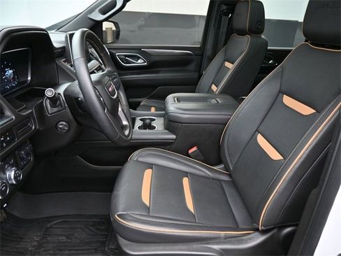 Used 2023 GMC Yukon AT4 w/ Max Trailering Package image 10