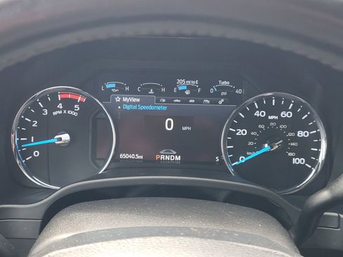 Used 2021 Ford F250 Platinum w/ Tremor Off-Road Package image 16