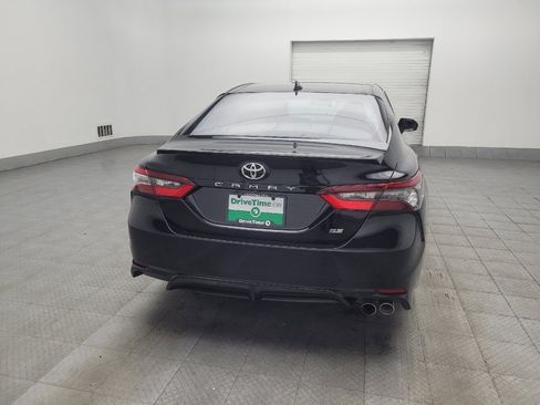 Used 2021 Toyota Camry SE FWD image 7