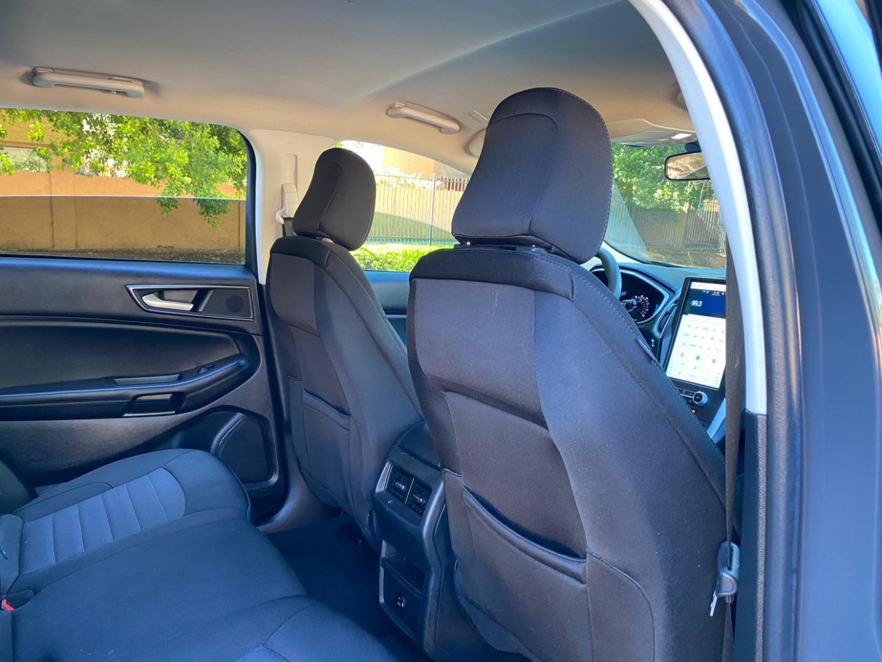 Used 2021 Ford Edge SE FWD image 41