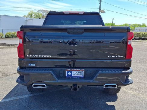 Used 2024 Chevrolet Silverado 1500 Custom Trail Boss AWD/4WD image 10