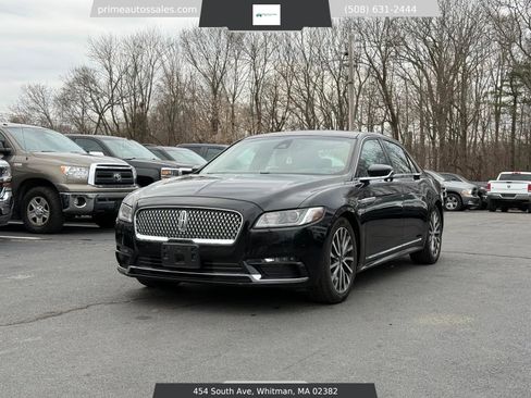 Used 2017 Lincoln Continental Select w/ Climate Package image 1