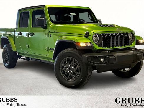 New 2025 Jeep Gladiator Sport image 1