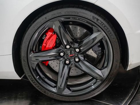 Used 2024 Chevrolet Corvette Z06 image 11