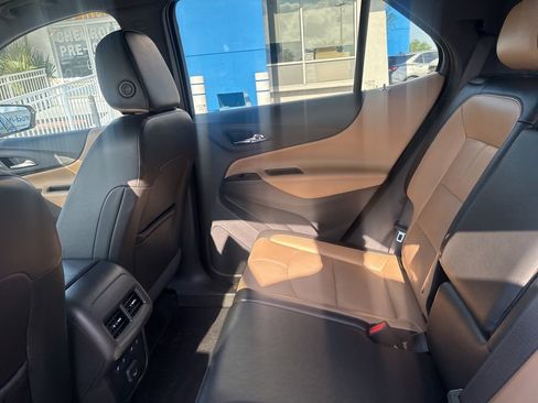 Used 2023 Chevrolet Equinox Premier FWD image 13