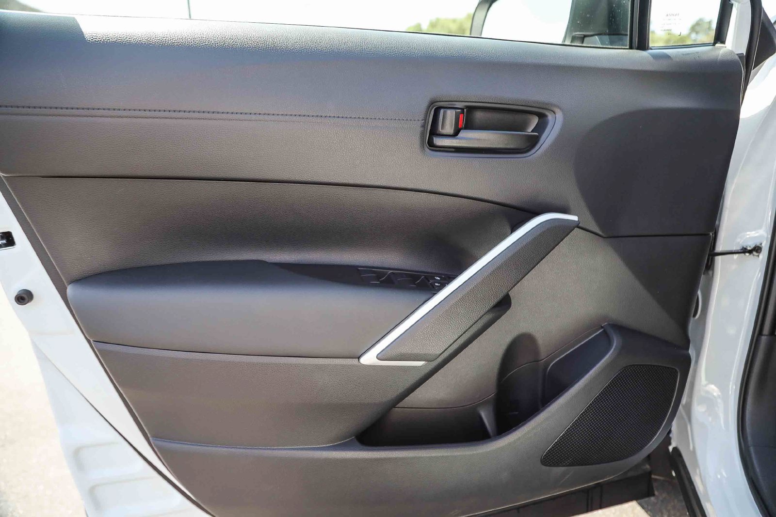 New 2026 Toyota Corolla Cross LE w/ Moonroof Package FWD image 20