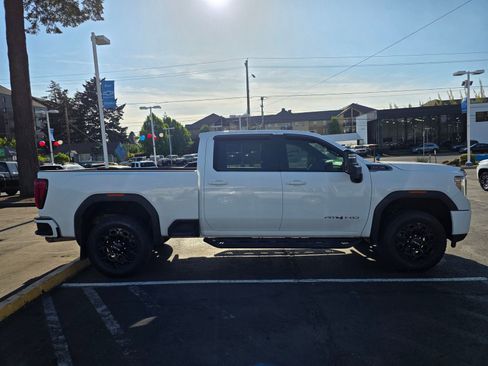 Used 2022 GMC Sierra 2500 AT4 AWD/4WD image 4