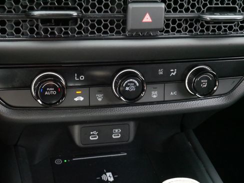 Used 2026 Honda HR-V LX image 23