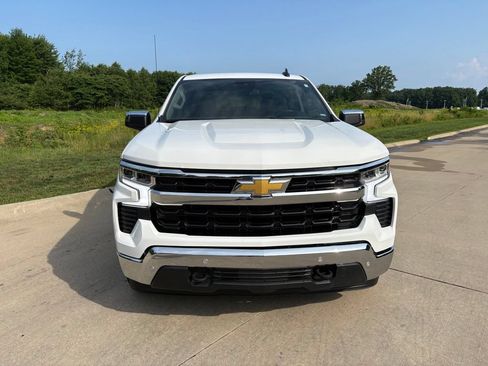 Used 2026 Chevrolet Silverado 1500 LT AWD/4WD image 12