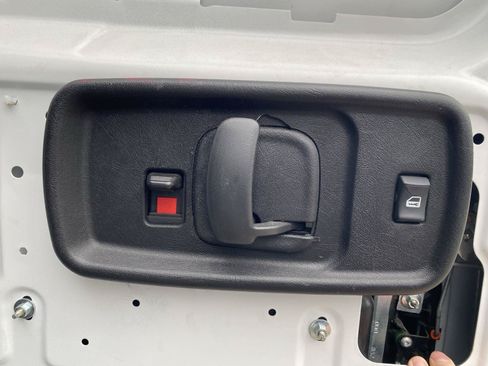 Used 2023 GMC Savana 2500 Extended w/ Driver Convenience Package RWD image 14