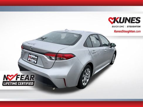 Used 2023 Toyota Corolla LE image 10