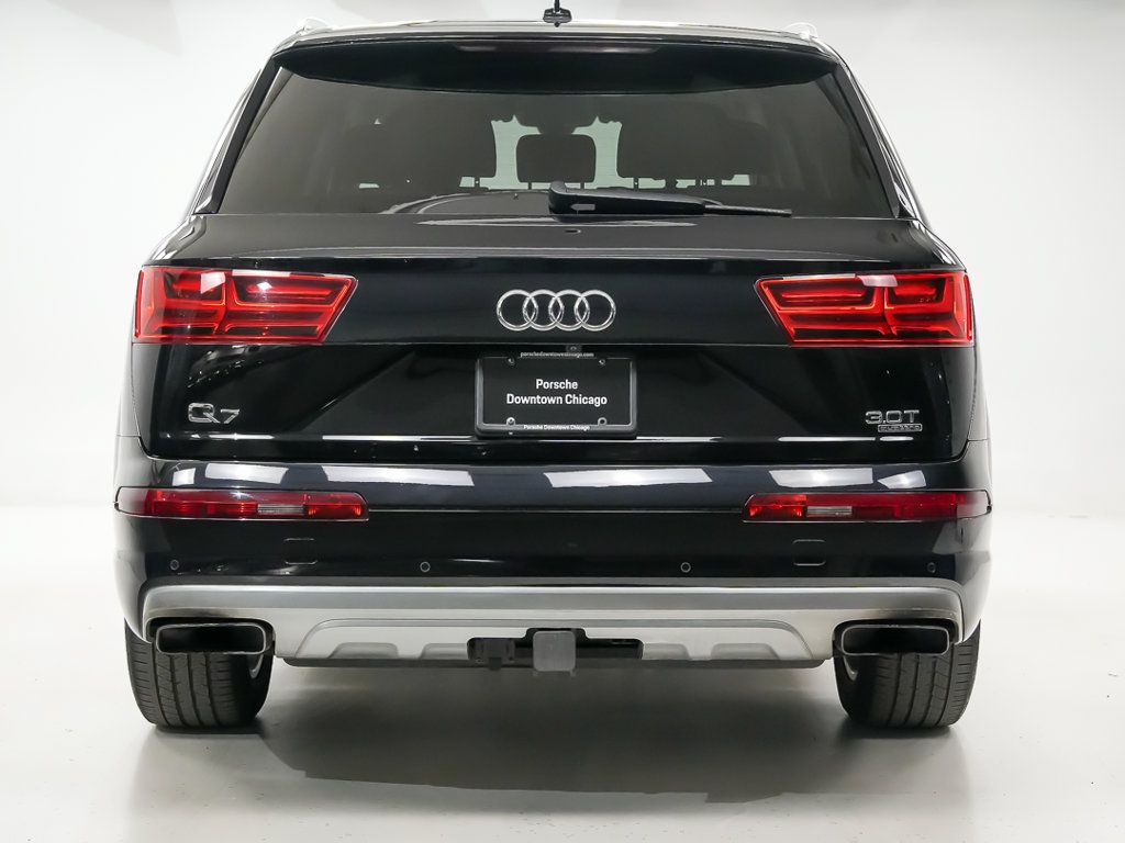 Used 2017 Audi Q7 3.0T Premium Plus w/ Premium Plus Package AWD/4WD image 10