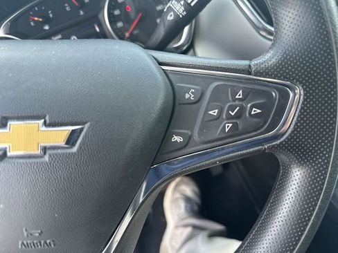 Used 2024 Chevrolet Equinox LS w/ LS Convenience Package FWD image 39