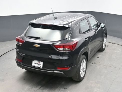 Used 2023 Chevrolet TrailBlazer LS FWD image 35