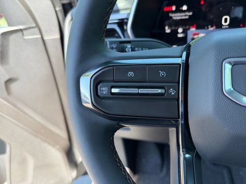 New 2026 GMC Canyon AT4 w/ Technology Plus Package AWD/4WD image 15
