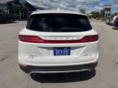 Used 2017 Lincoln MKC Select w/ Lincoln MKC Climate Package AWD/4WD image 5