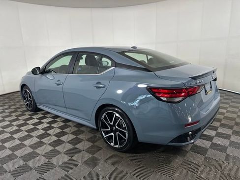 Certified 2025 Nissan Sentra SR image 5