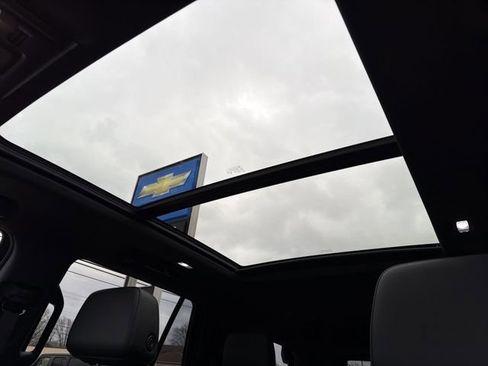 Certified 2023 Chevrolet Tahoe Z71 w/ Z71 Off-Road Package image 24