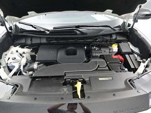 Used 2025 Nissan Murano SL AWD/4WD image 19