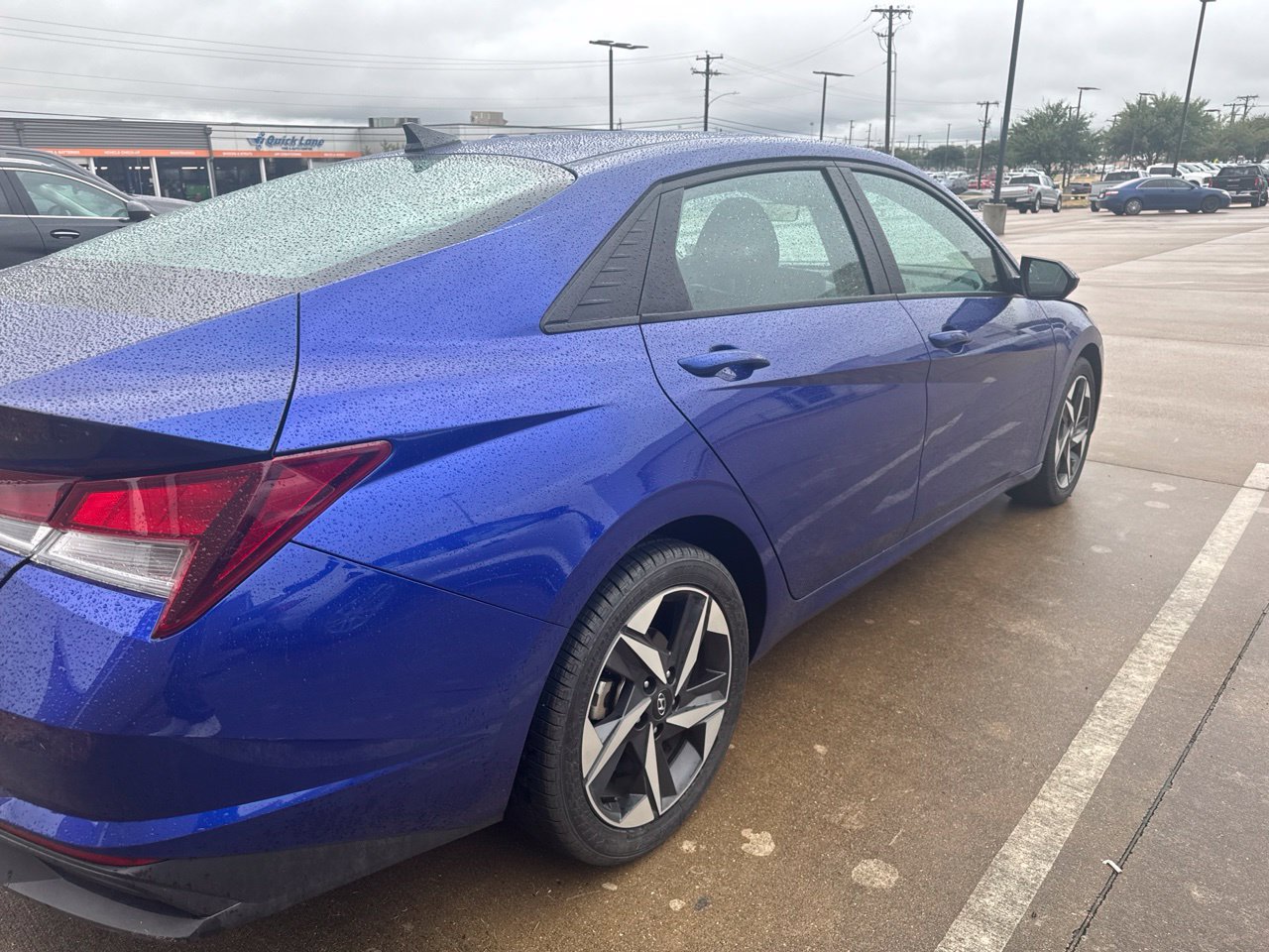 Used 2023 Hyundai Elantra SEL w/ Convenience Package FWD image 4