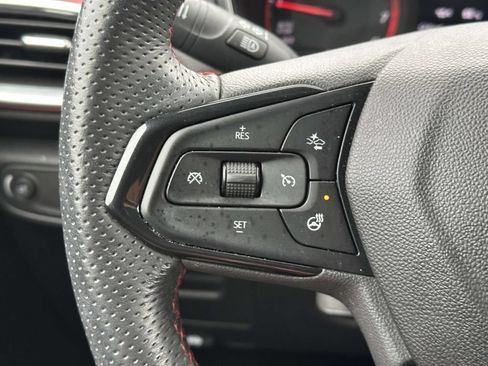 Used 2023 Chevrolet TrailBlazer RS w/ Convenience Package AWD/4WD image 20
