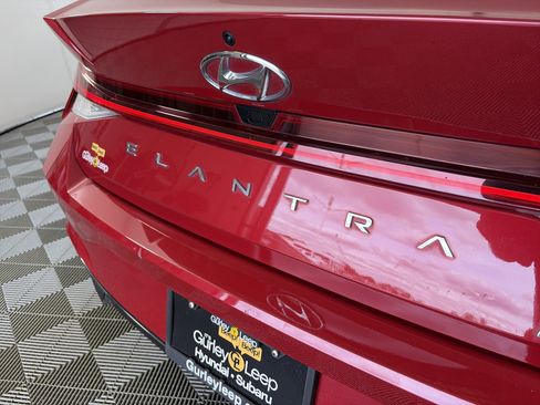 Used 2023 Hyundai Elantra Limited w/ Cargo Package FWD image 15