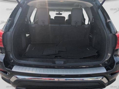 Used 2018 Nissan Pathfinder SL w/ SL Premium Package AWD/4WD image 9